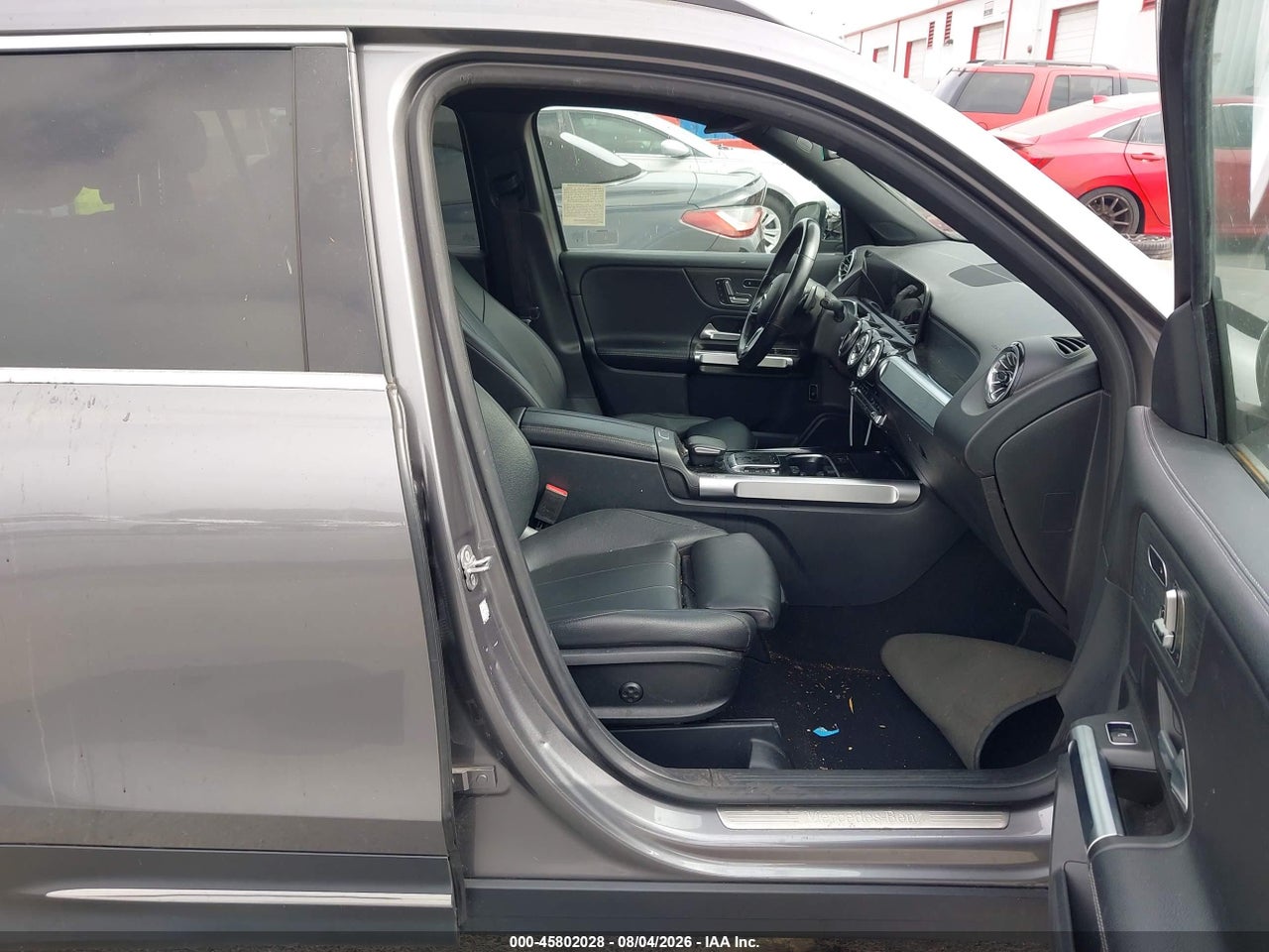 2023 MERCEDES-BENZ GLB 250   · 5/11
