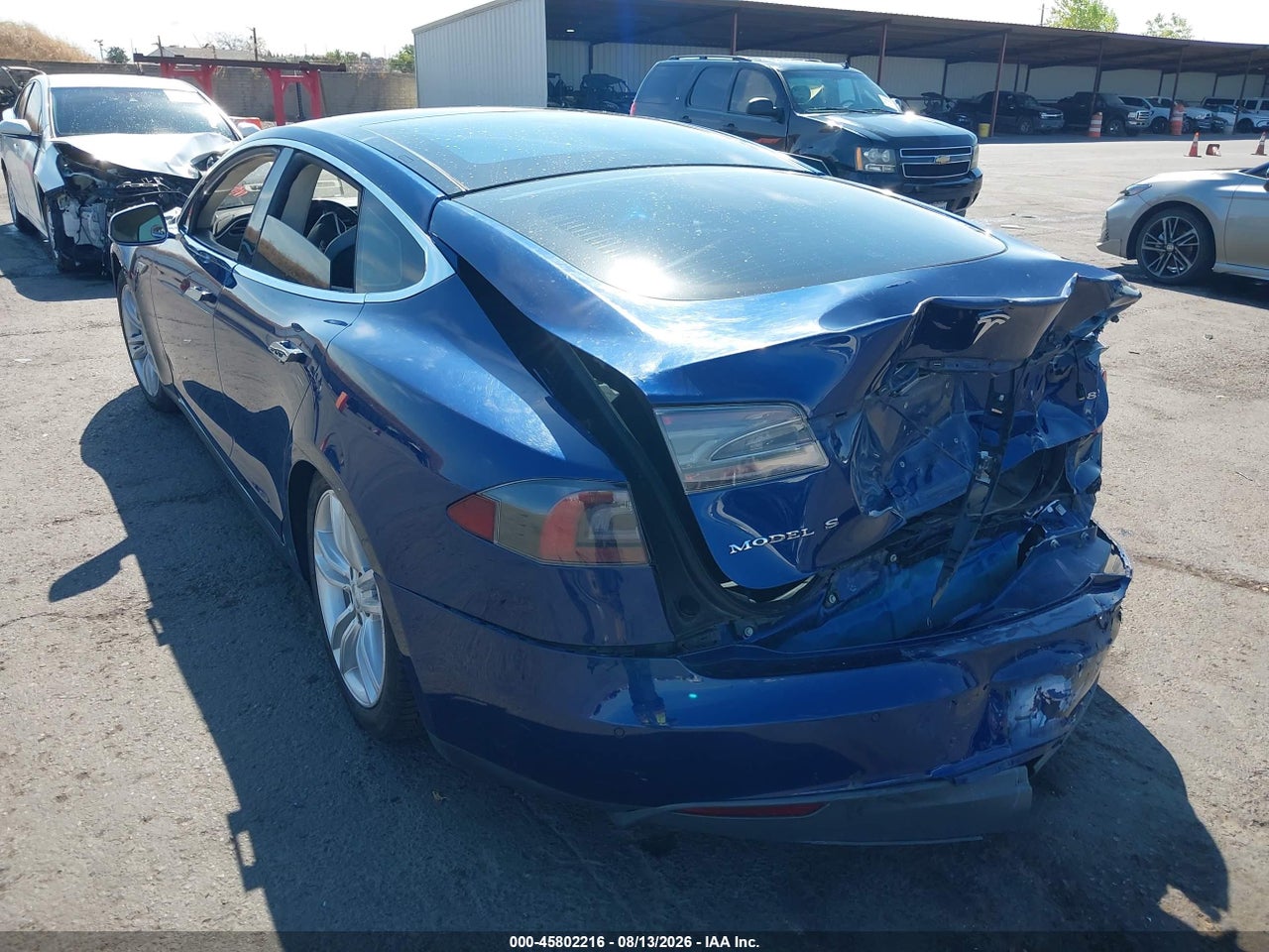 2015 TESLA MODEL S 70D/85D/P85D · 3/9