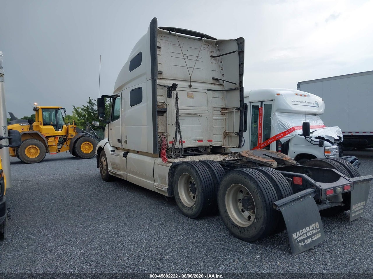 2020 VOLVO VNL   · 3/4