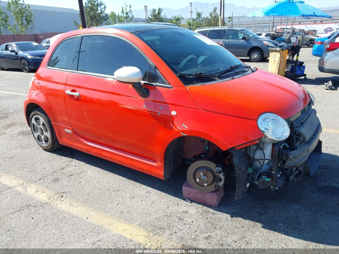 3C3CFFGE0JT****** · 2018 FIAT 500E BATTERY ELECTRIC