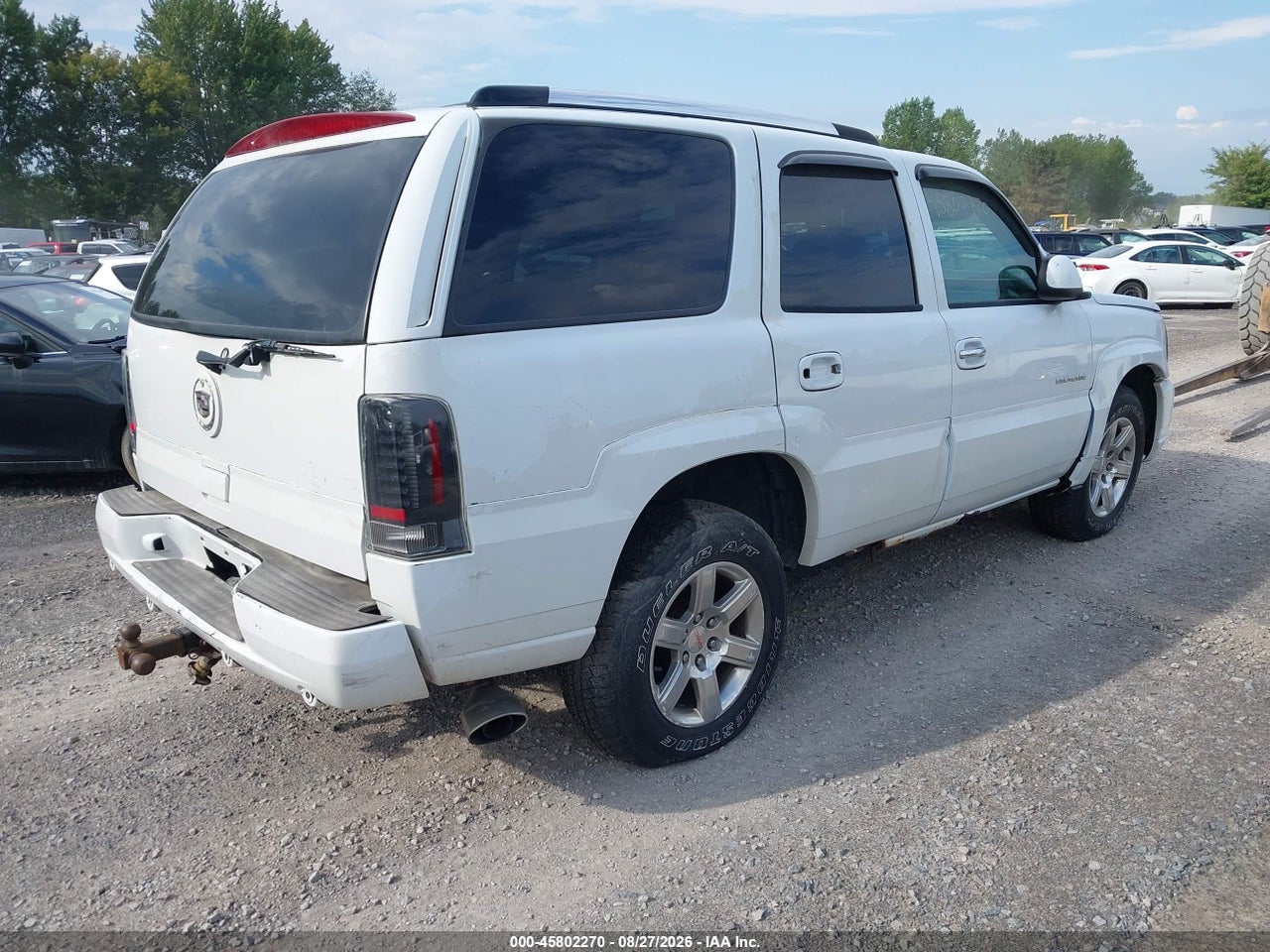 2004 CADILLAC ESCALADE STANDARD · 4/11