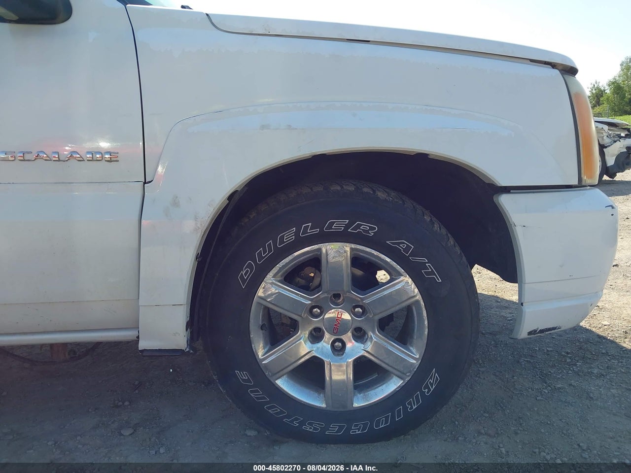 2004 CADILLAC ESCALADE STANDARD · 6/11