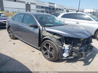 2020 VOLKSWAGEN PASSAT 2.0T R-LINE