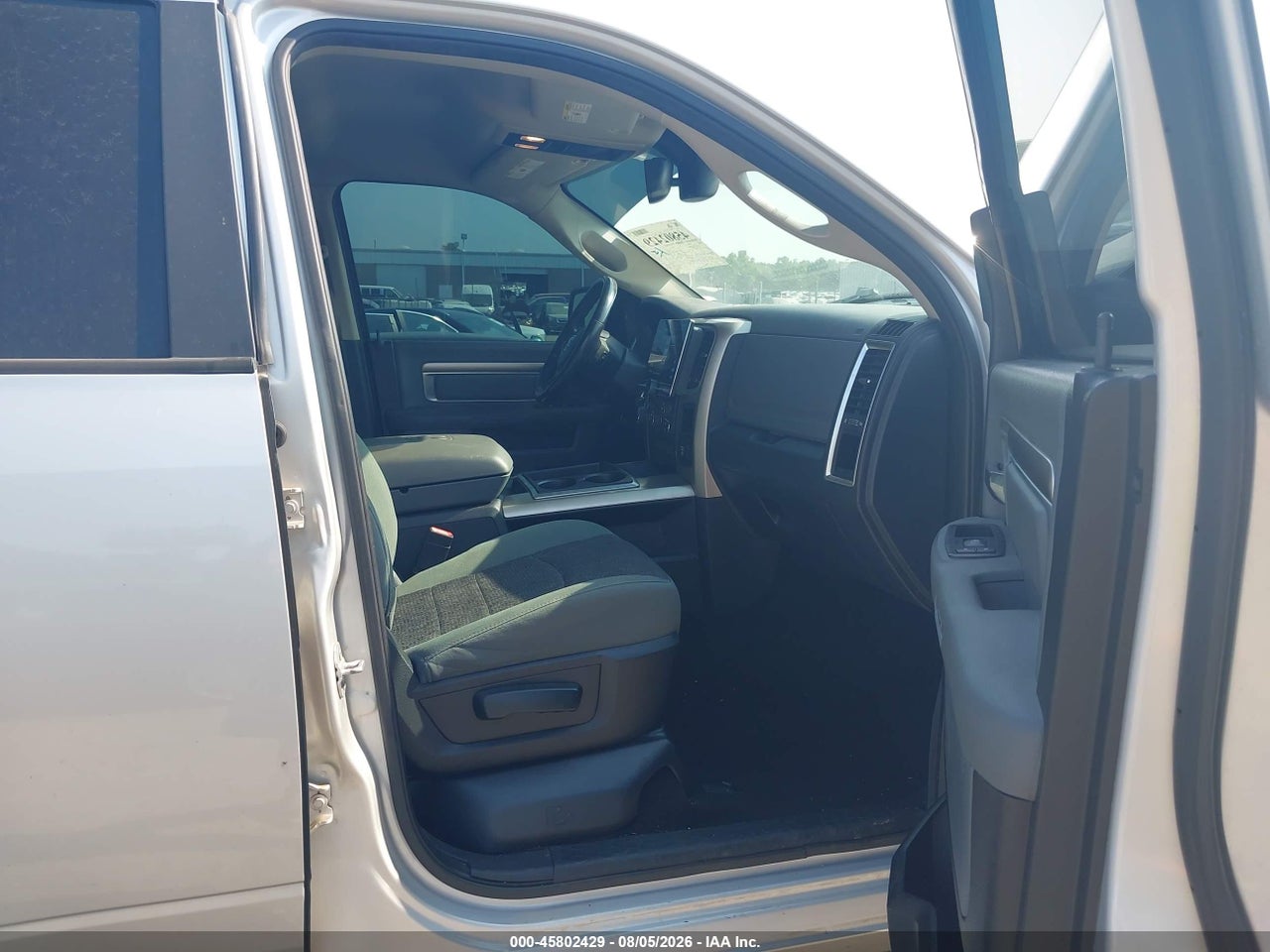 2015 RAM 1500 LONE STAR · 5/11