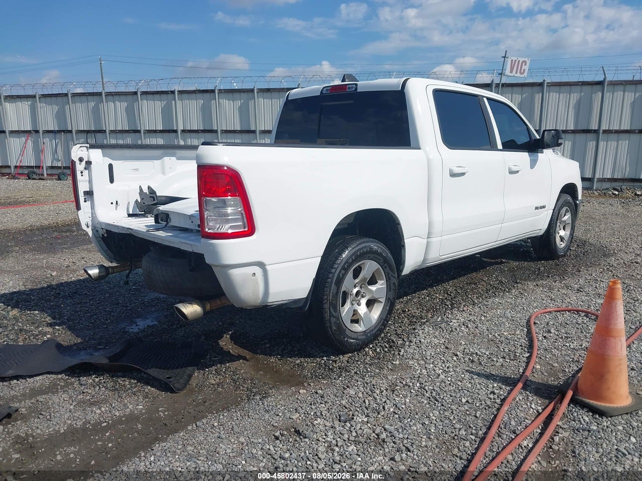 2022 RAM 1500 BIG HORN  4X2 5'7 BOX · 4/11