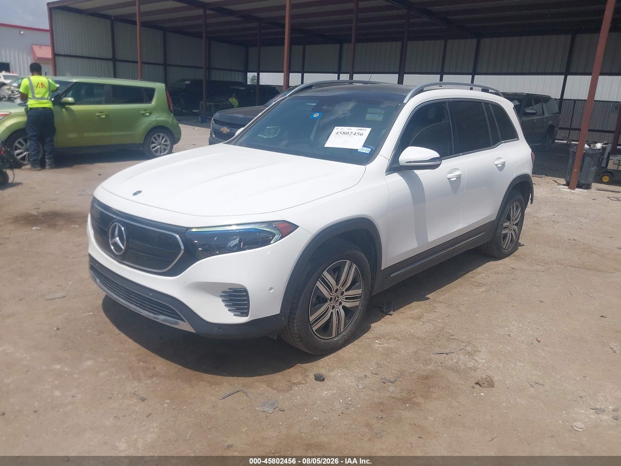 2023 MERCEDES-BENZ EQB 300 SUV 4MATIC · 2/11