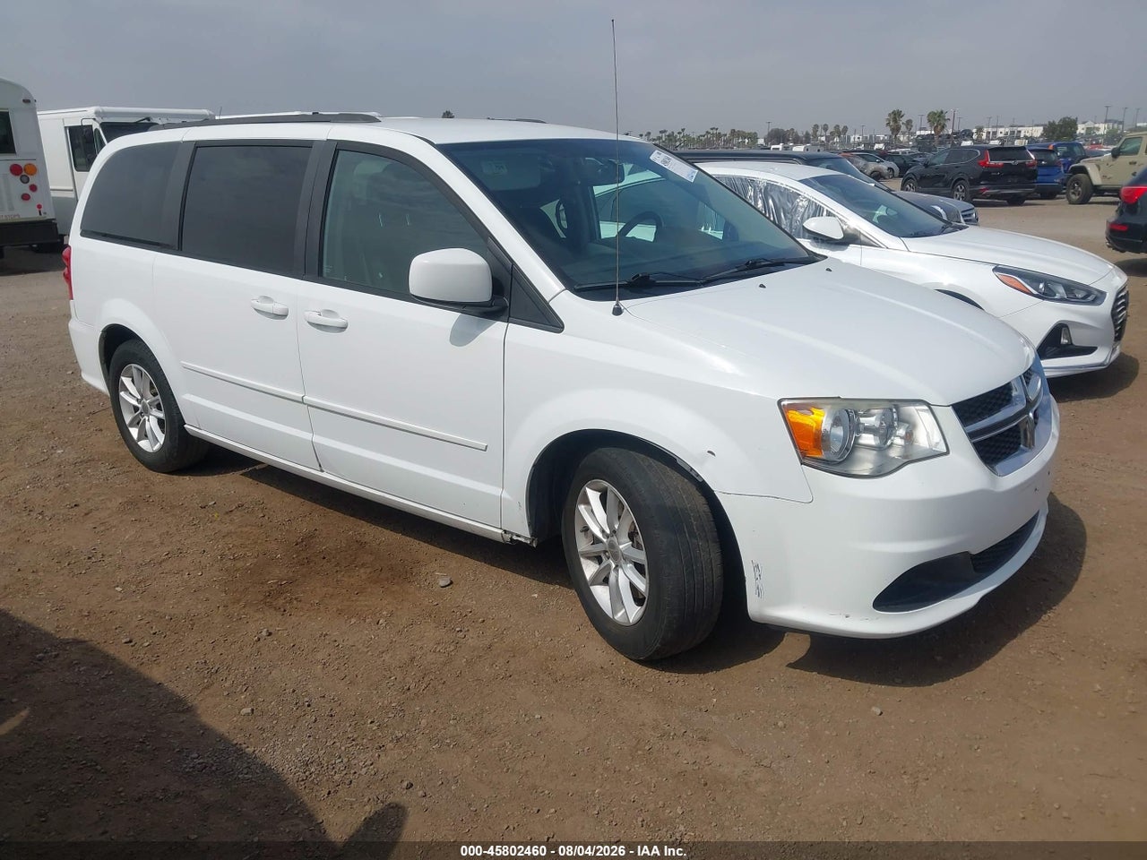 2C4RDGCG4FR****** · 2015 DODGE GRAND CARAVAN SXT