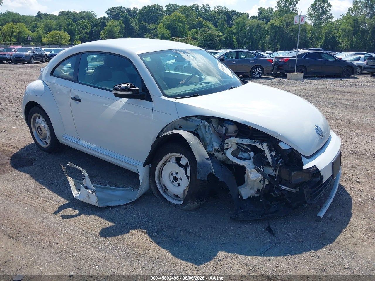 3VWF17ATXGM****** · 2016 VOLKSWAGEN BEETLE 1.8T CLASSIC