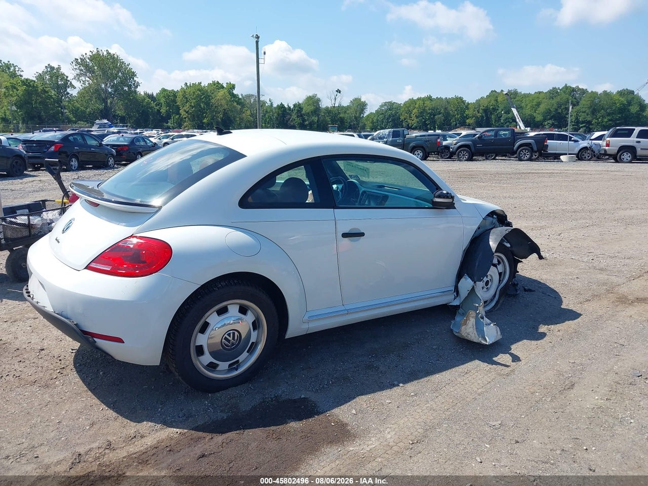 2016 VOLKSWAGEN BEETLE 1.8T CLASSIC · 4/11