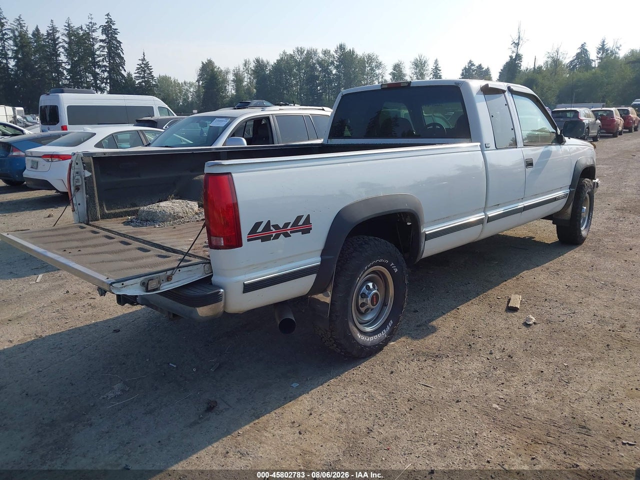 1994 GMC SIERRA K2500 · 4/11