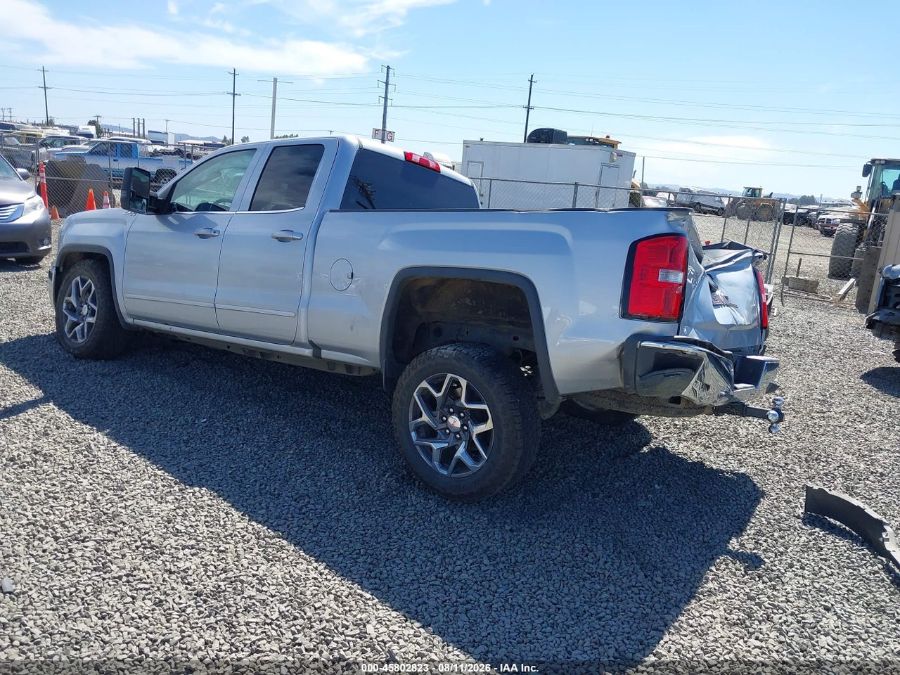 2018 GMC SIERRA 1500 SLE · 3/10