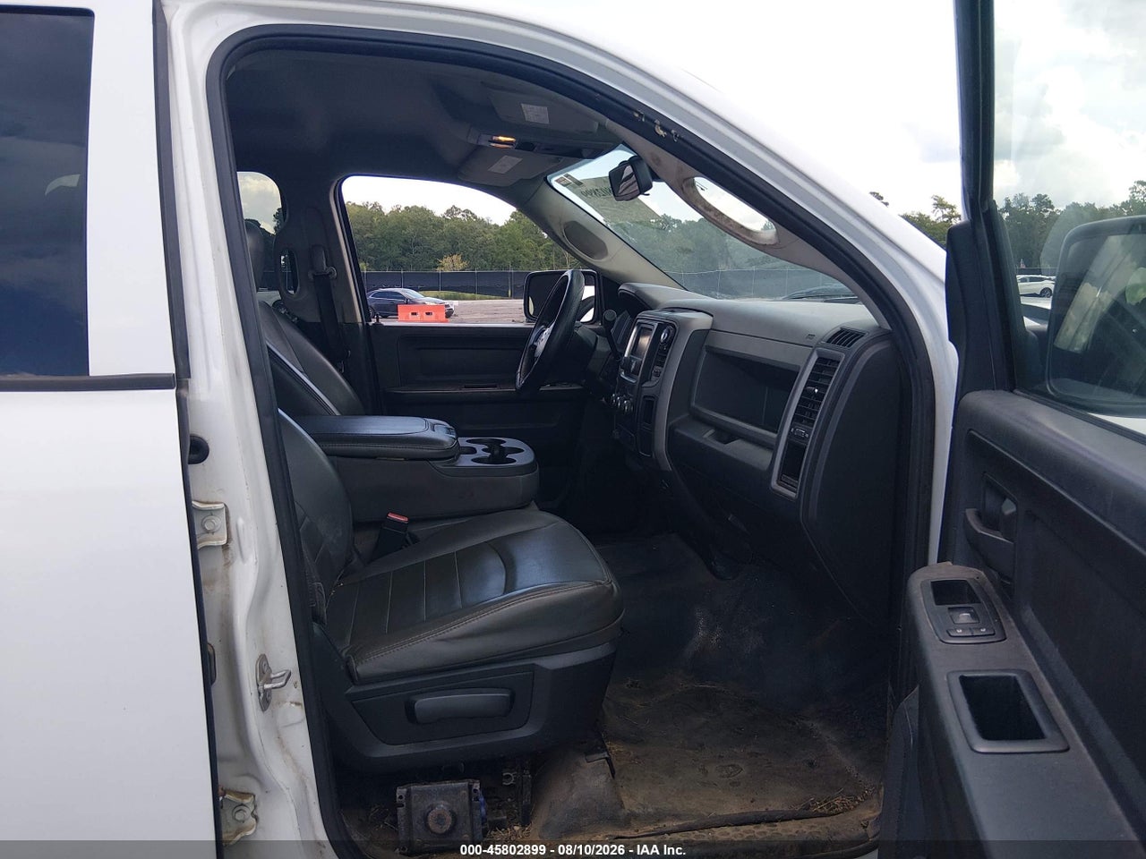 2016 RAM 2500 TRADESMAN · 5/11