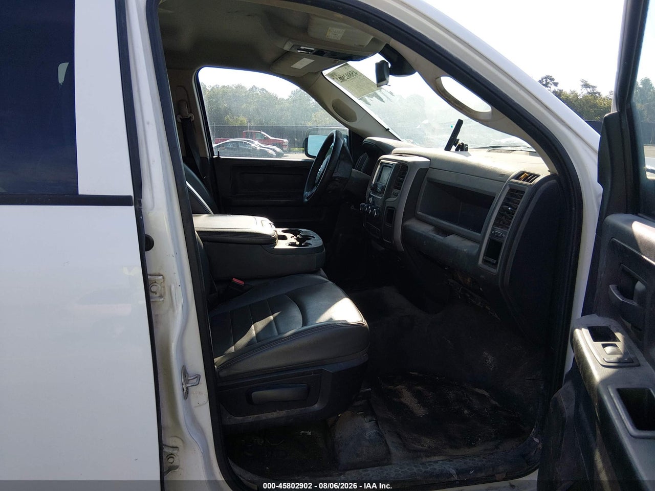 2015 RAM 1500 TRADESMAN · 5/11