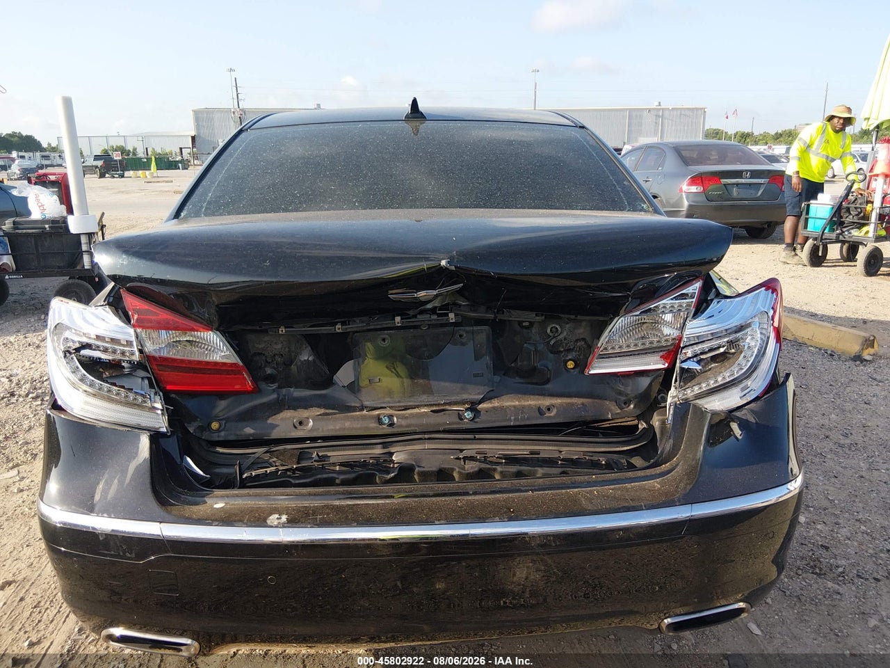 2012 HYUNDAI GENESIS 3.8 · 6/11