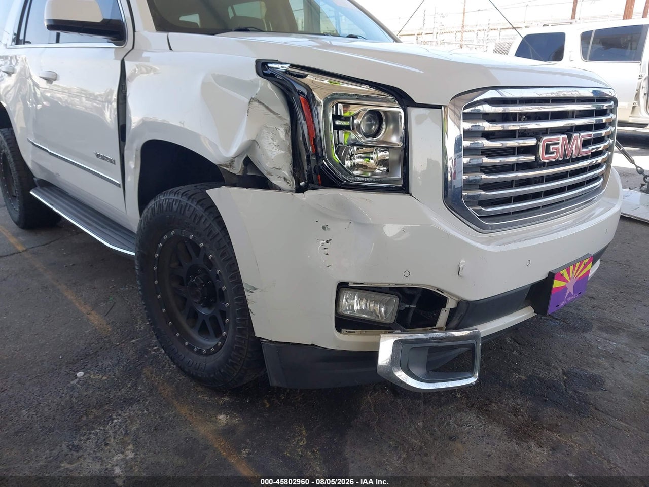 2018 GMC YUKON SLT · 6/10