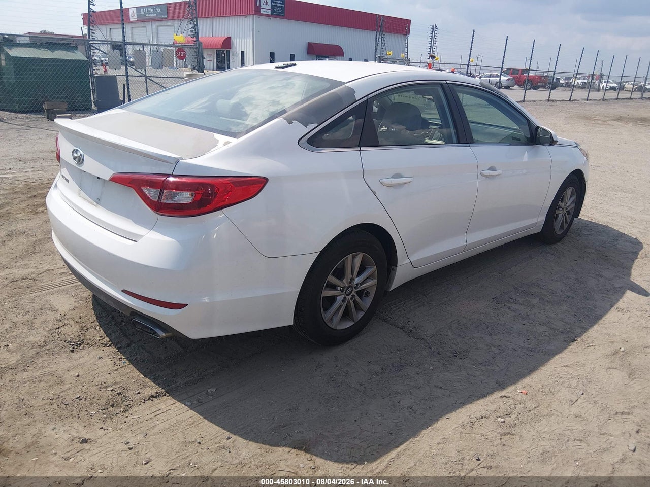 2016 HYUNDAI SONATA SE · 4/11