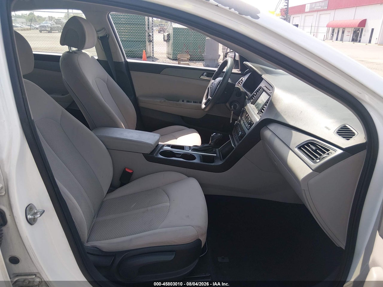 2016 HYUNDAI SONATA SE · 5/11