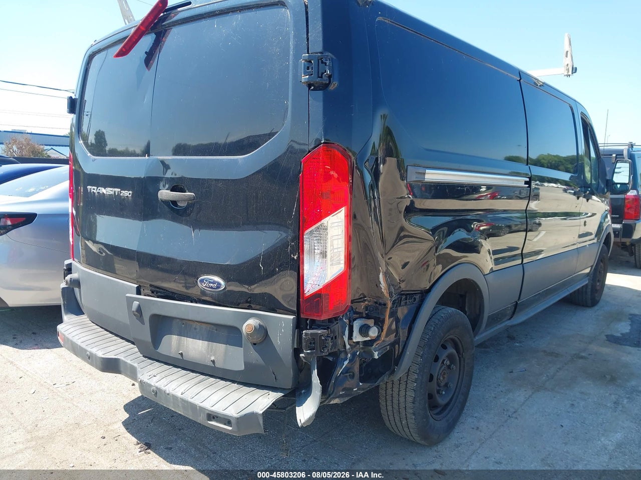 2016 FORD TRANSIT-250   · 4/11
