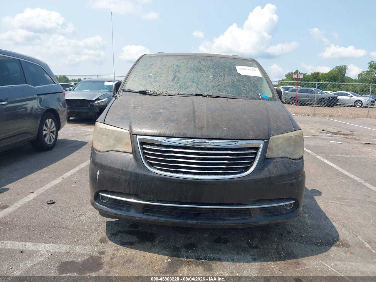 2012 CHRYSLER TOWN &amp; COUNTRY TOURING-L · 6/11