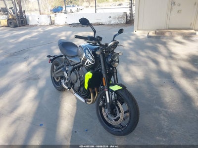2024 TRIUMPH MOTORCYCLE TRIDENT 660