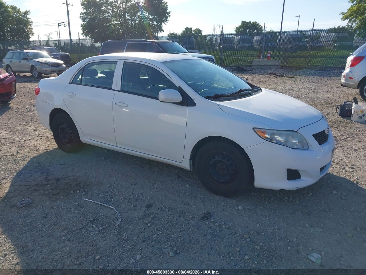 2T1BU4EE5AC****** · 2010 TOYOTA COROLLA LE
