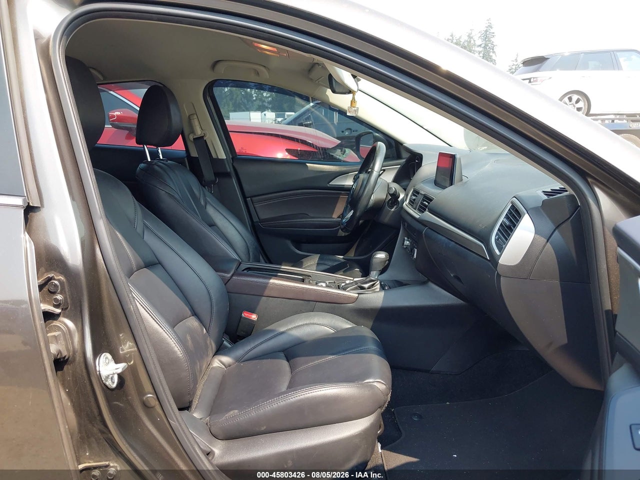 2018 MAZDA MAZDA3 TOURING · 5/11