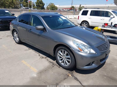 JN1CV6AP7FM****** · 2015 INFINITI Q40