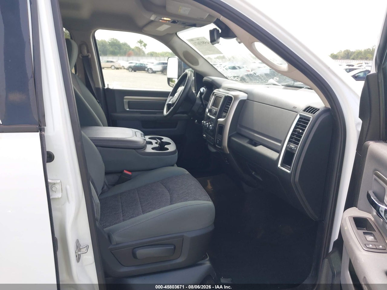 2015 RAM 2500 SLT · 5/11