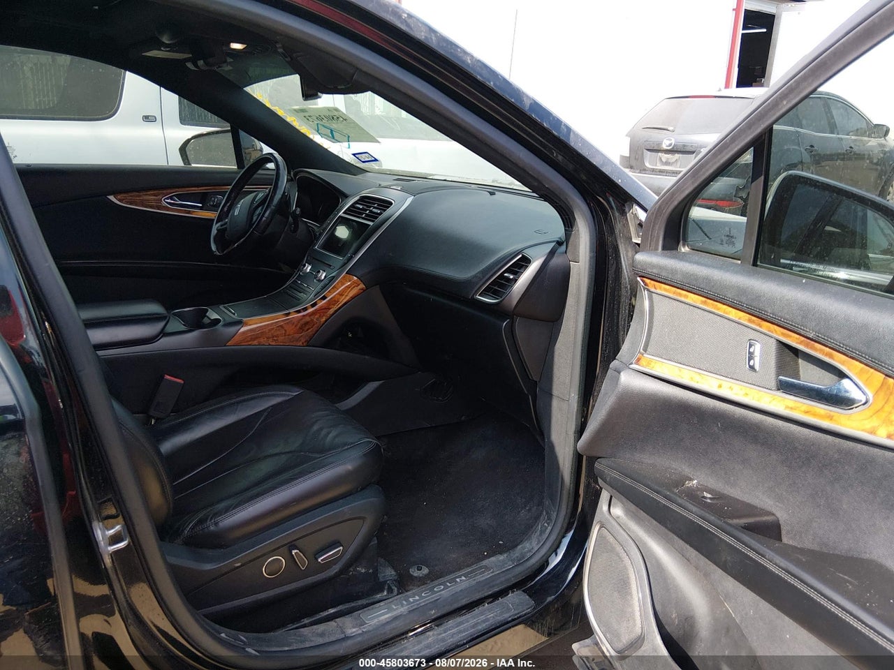 2017 LINCOLN MKX RESERVE · 5/11