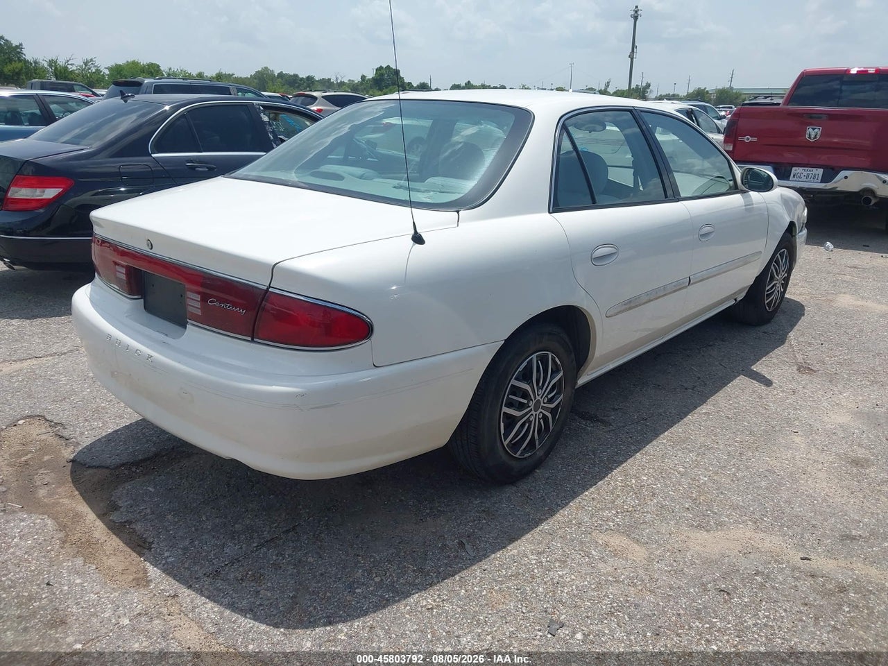 2005 BUICK CENTURY · 4/11