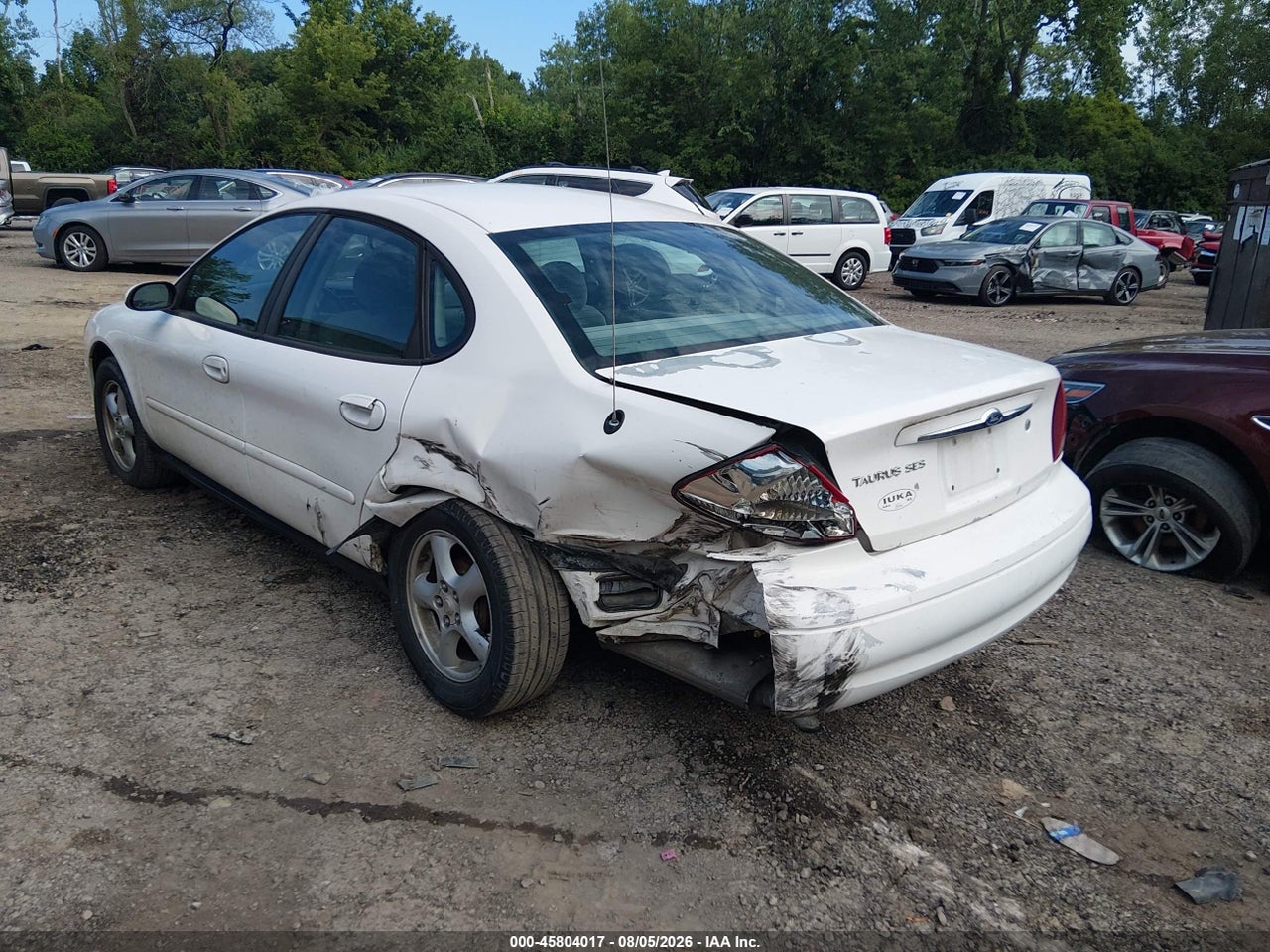 2003 FORD TAURUS SES · 6/11