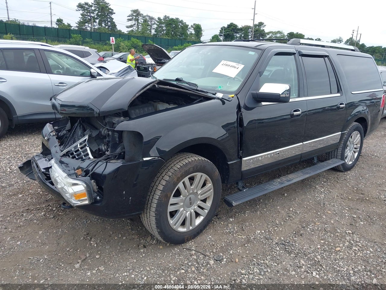 2014 LINCOLN NAVIGATOR L   · 2/11