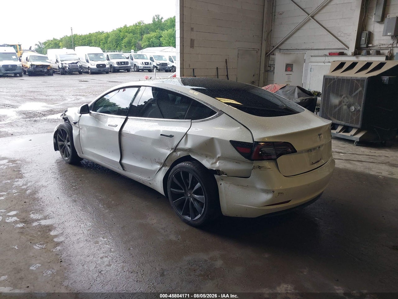 2018 TESLA MODEL 3 LONG RANGE/MID RANGE · 3/9