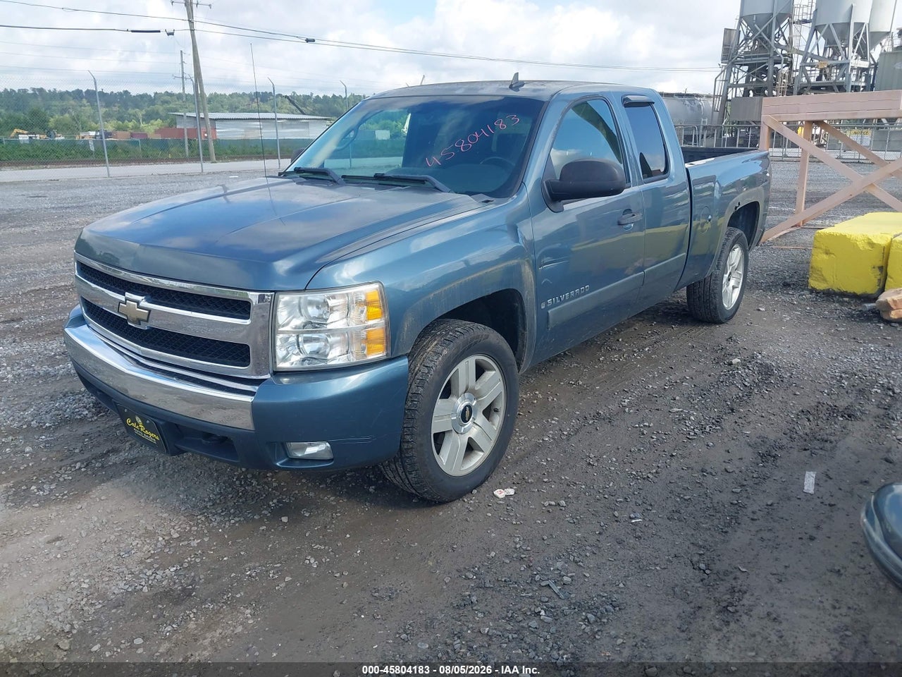2008 CHEVROLET SILVERADO 1500 LT2 · 2/11