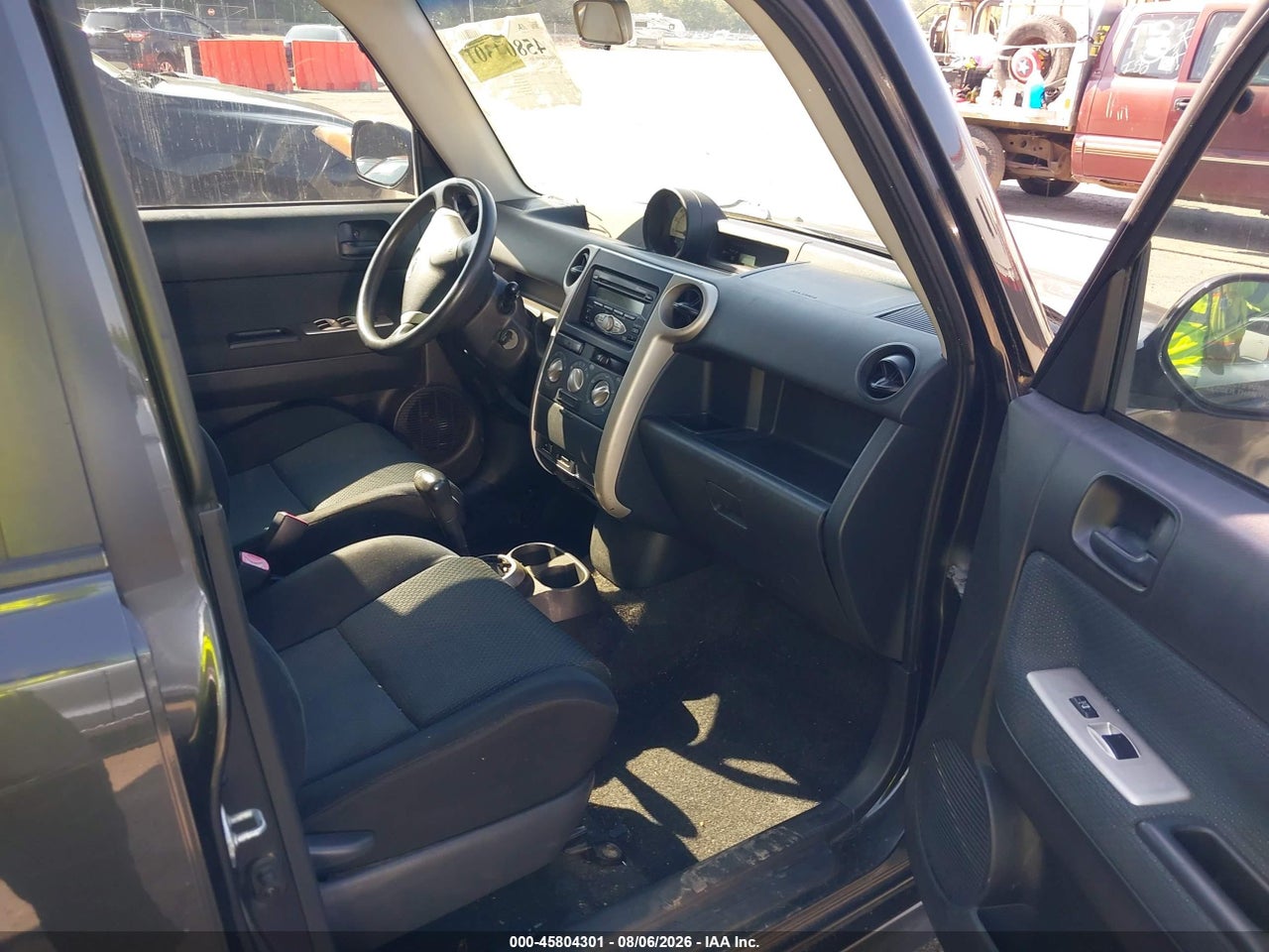 2006 SCION XB · 5/11