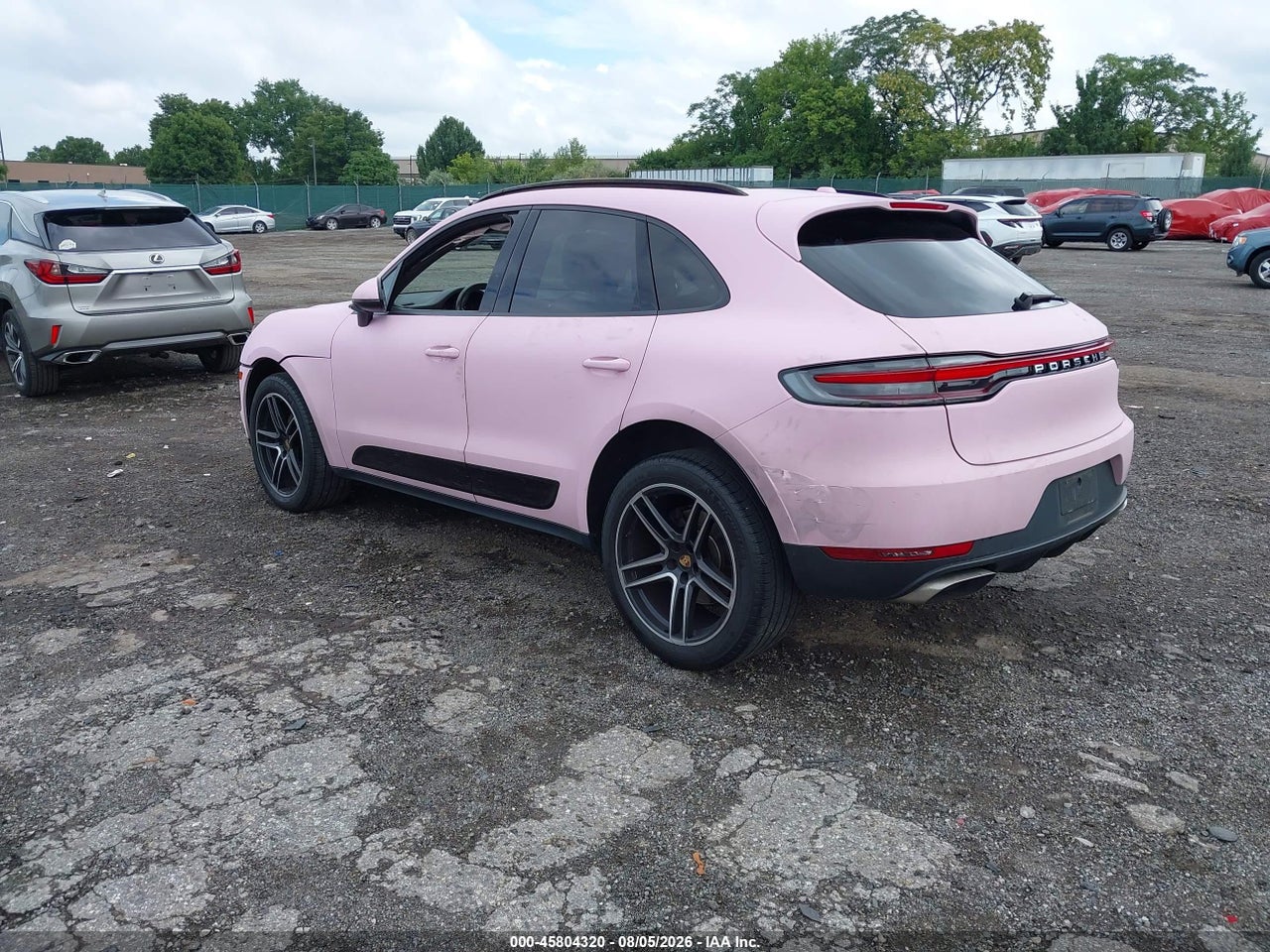 2020 PORSCHE MACAN · 3/11