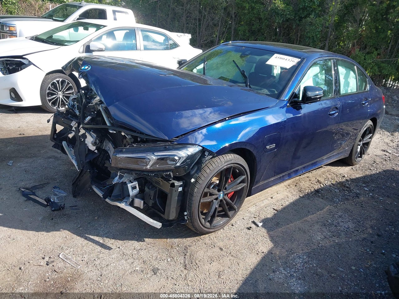 2023 BMW 330XE · 2/10