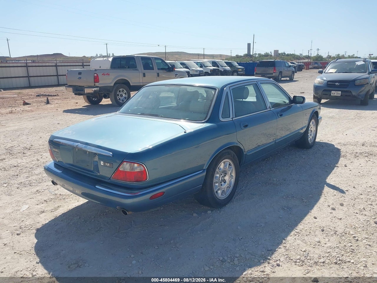 SAJDA14C0YL****** · 2000 JAGUAR XJ (A6) · 4/11