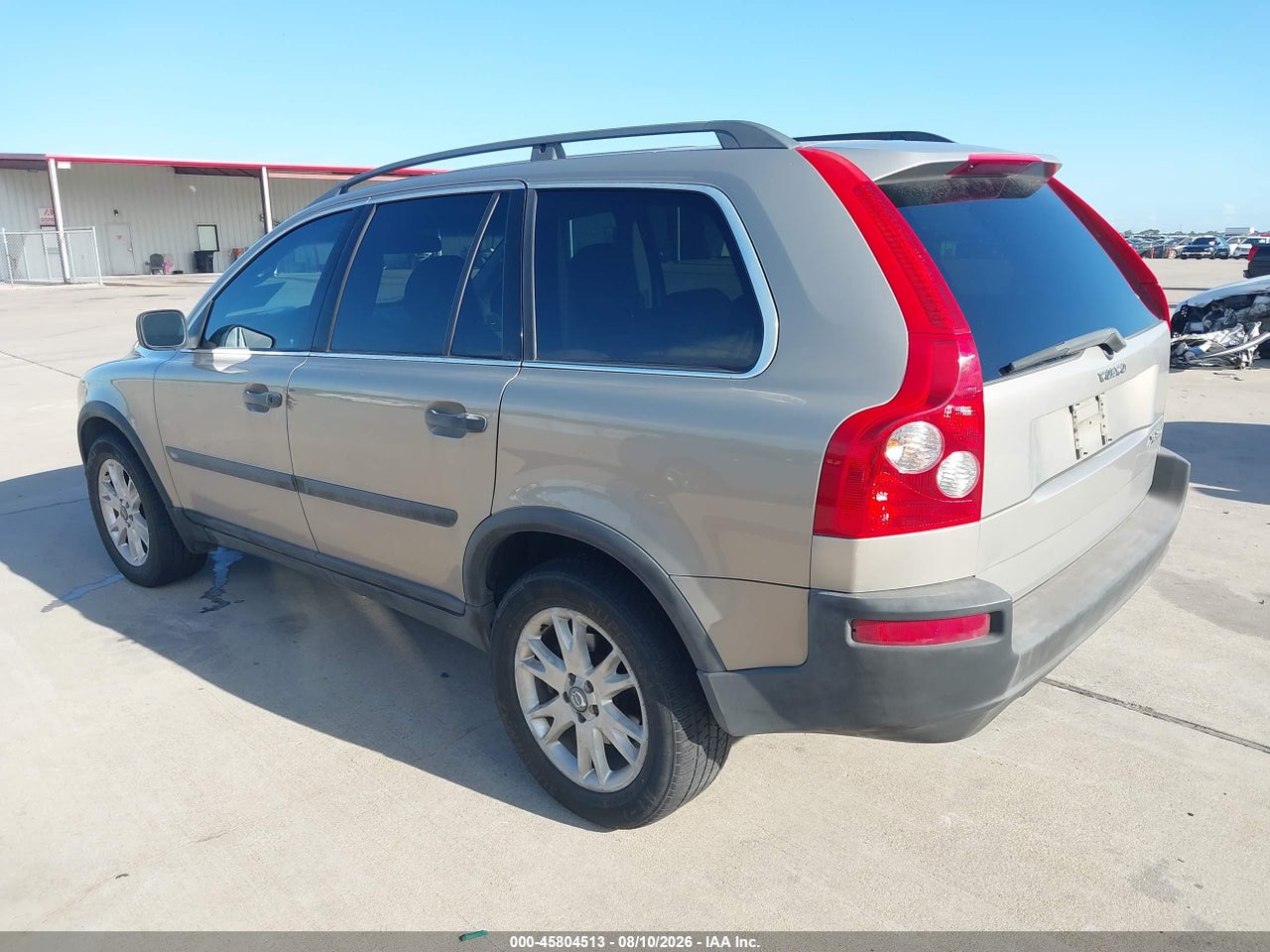 2004 VOLVO XC90 2.5T · 3/11