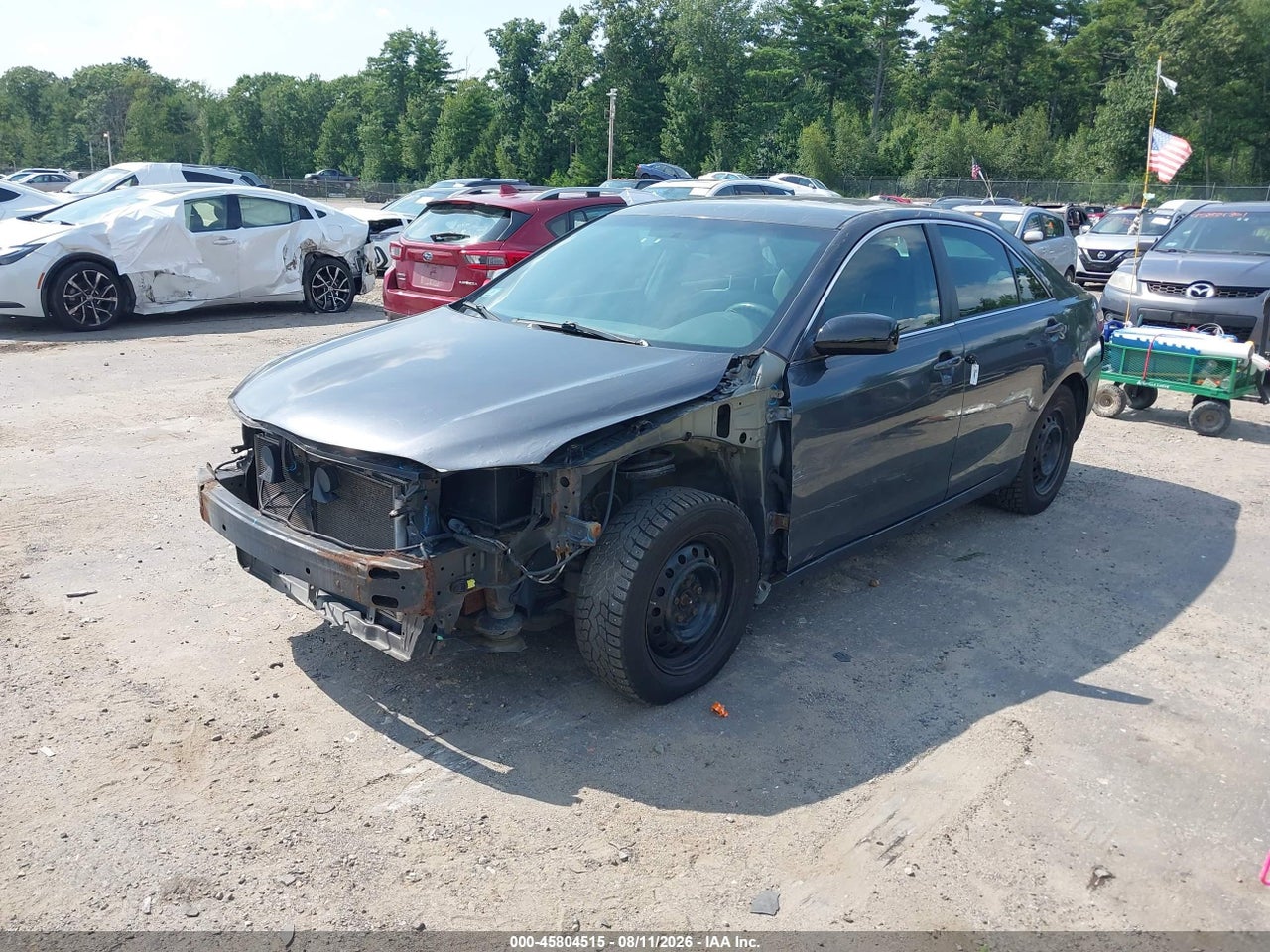 2009 TOYOTA CAMRY LE · 2/11