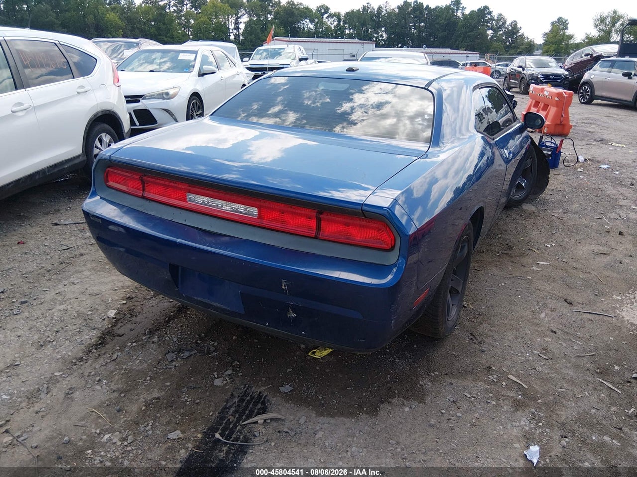 2009 DODGE CHALLENGER SE · 4/11