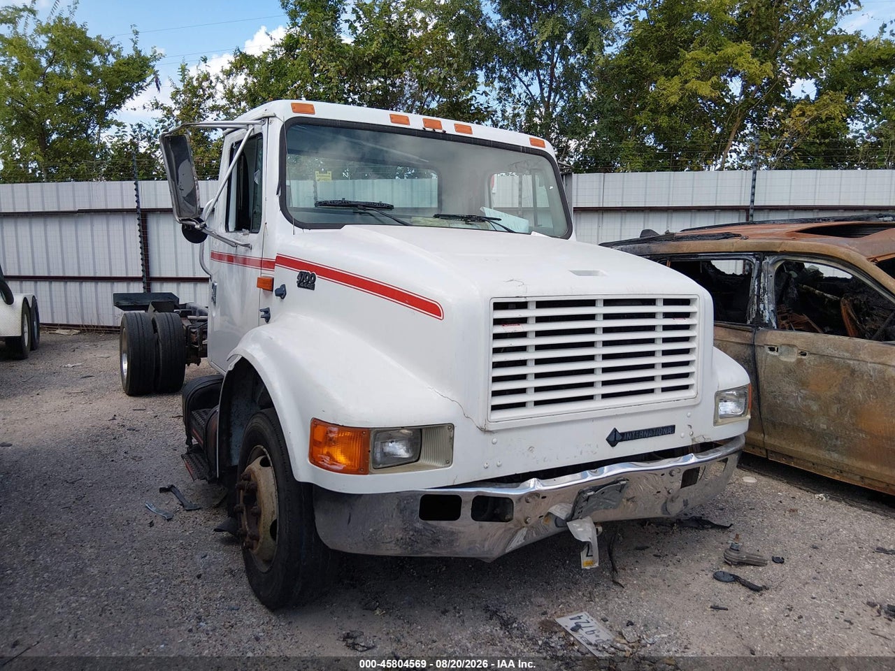 1HTSCABMXTH****** · 1996 INTERNATIONAL 4000 4700