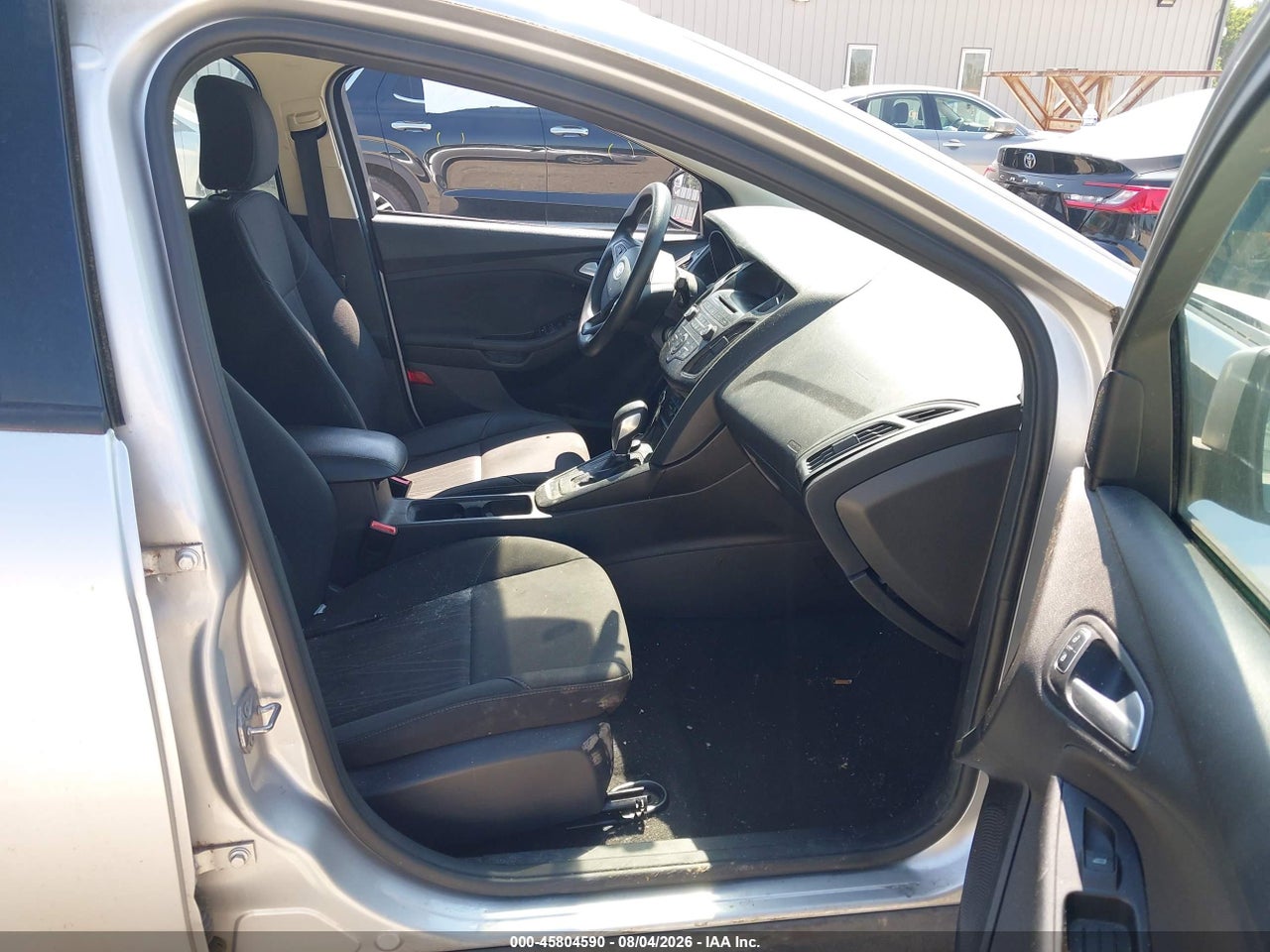1FADP3F26HL****** · 2017 FORD FOCUS SE · 5/11