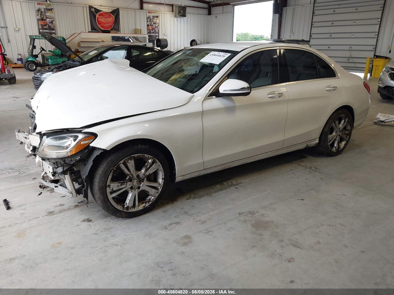 2016 MERCEDES-BENZ C 300   · 2/11