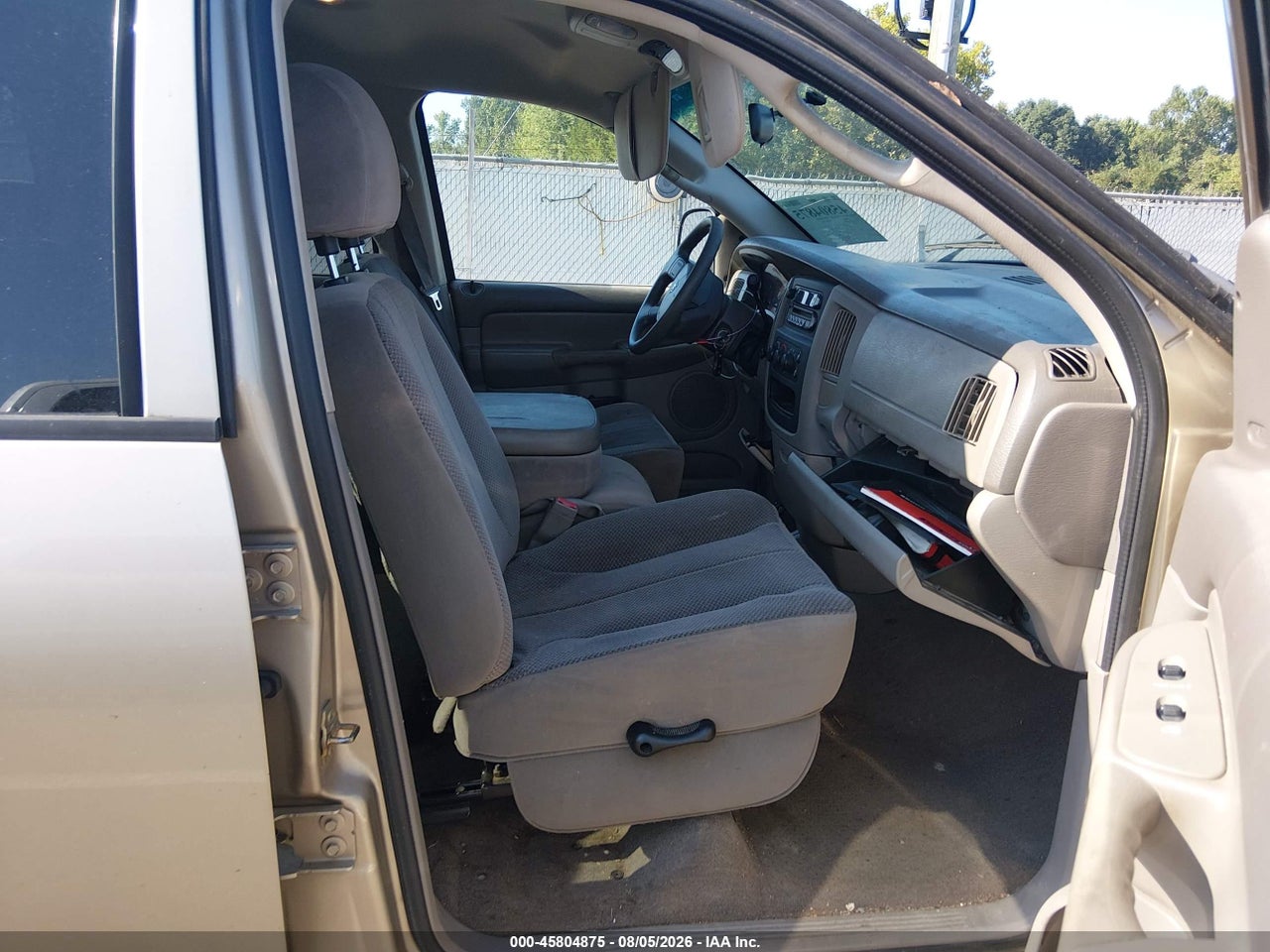 2005 DODGE RAM 1500 SLT/LARAMIE · 5/11