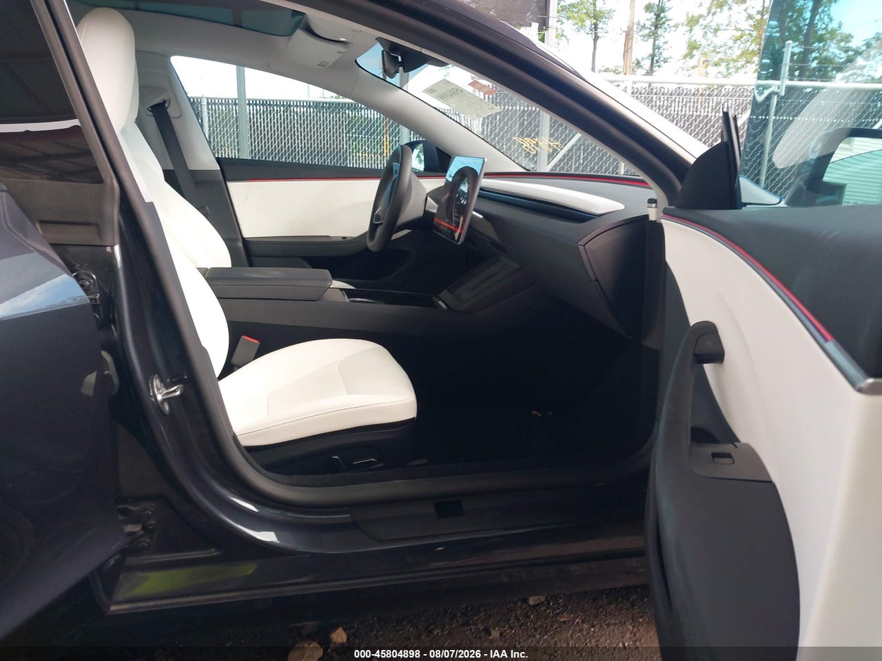 2025 TESLA MODEL 3 LONG RANGE ALL-WHEEL DRIVE · 5/7