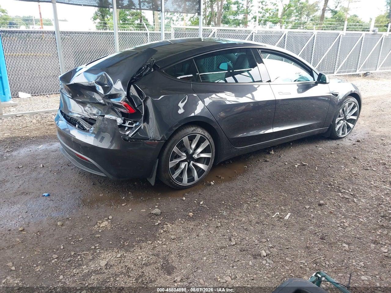 2025 TESLA MODEL 3 LONG RANGE ALL-WHEEL DRIVE · 4/7