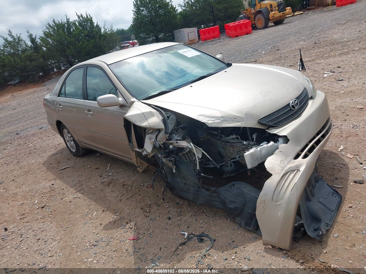 4T1BE32K22U****** · 2002 TOYOTA CAMRY XLE