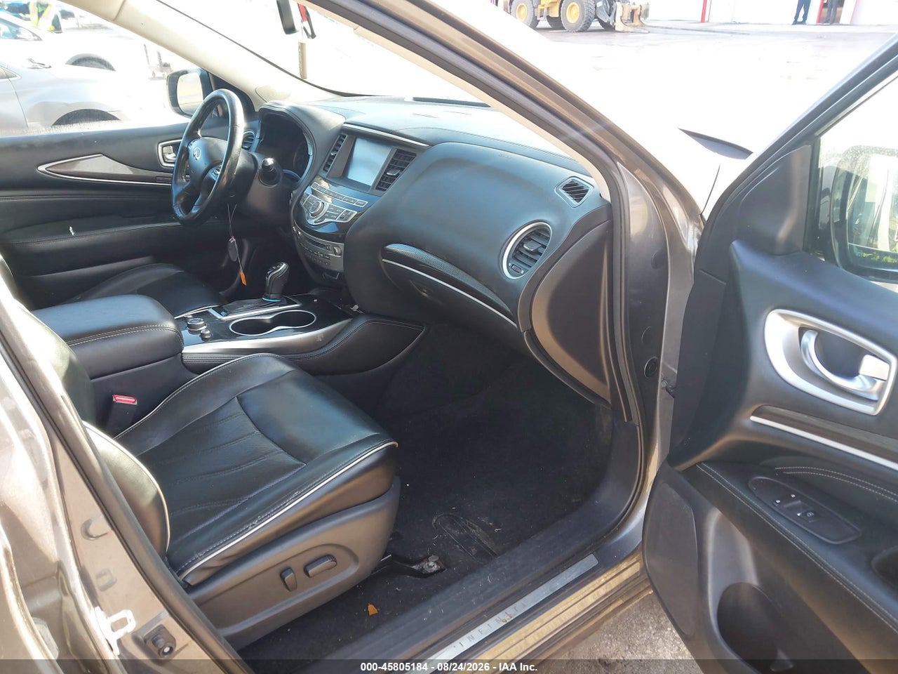 2017 INFINITI QX60 · 5/11