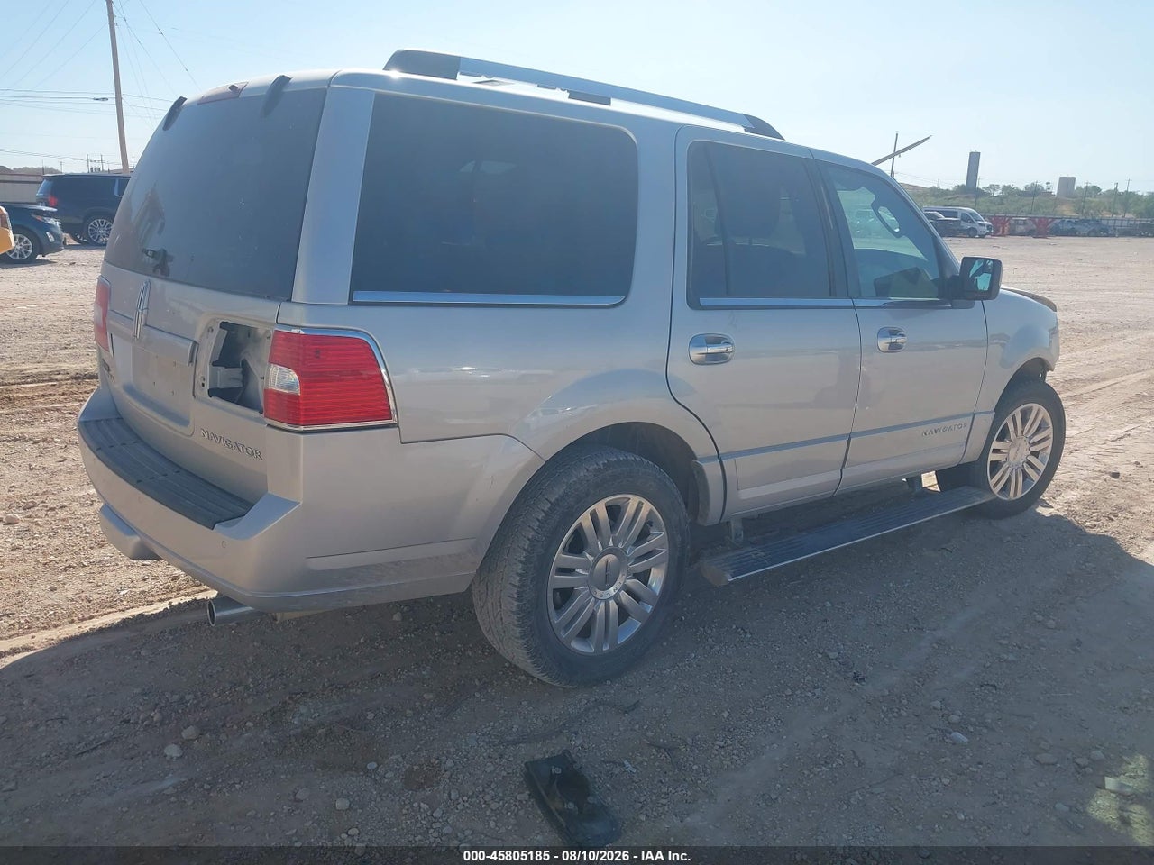 2014 LINCOLN NAVIGATOR · 4/10